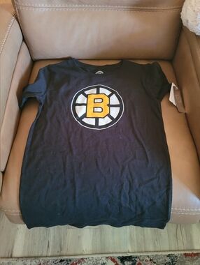 NHL Boston Bruins Boys Youth Sz L (12/14) T-Shirt